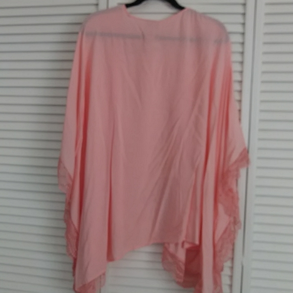 Beautiful Salmon wrap - Picture 4 of 5